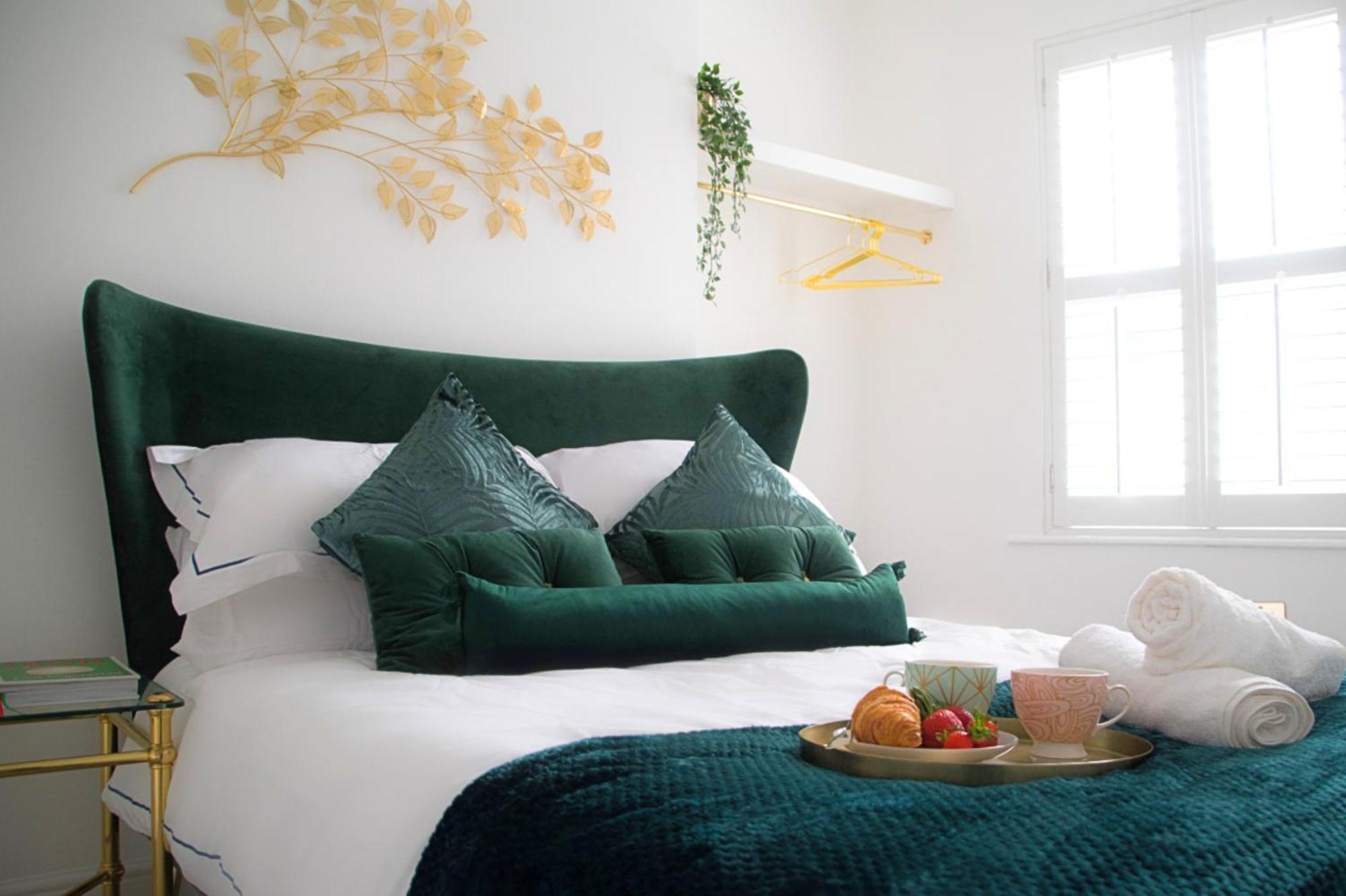 Modern Town Centre Flat - Free Shared Parking, King Size Bed, 5 Minutes Walk To Beach Bournemouth Exteriér fotografie